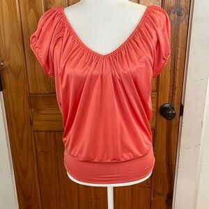 Cache Orange Coral V scoop neck short sleeve Satiny Top XS